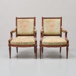 486042 Armchairs